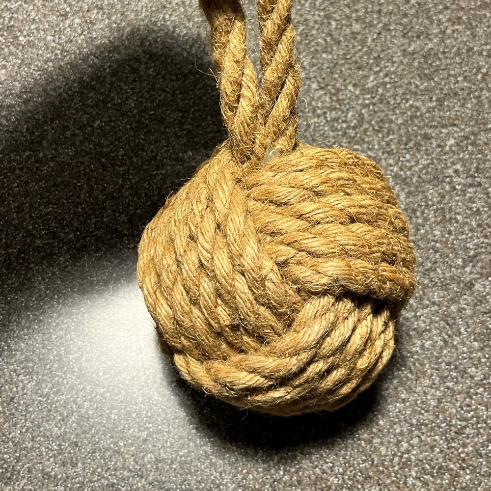 Nautical / Maritime / Sailor’s Monkey’s Fist Knot / Doorstopper Natural Jute - Picture 5 of 8
